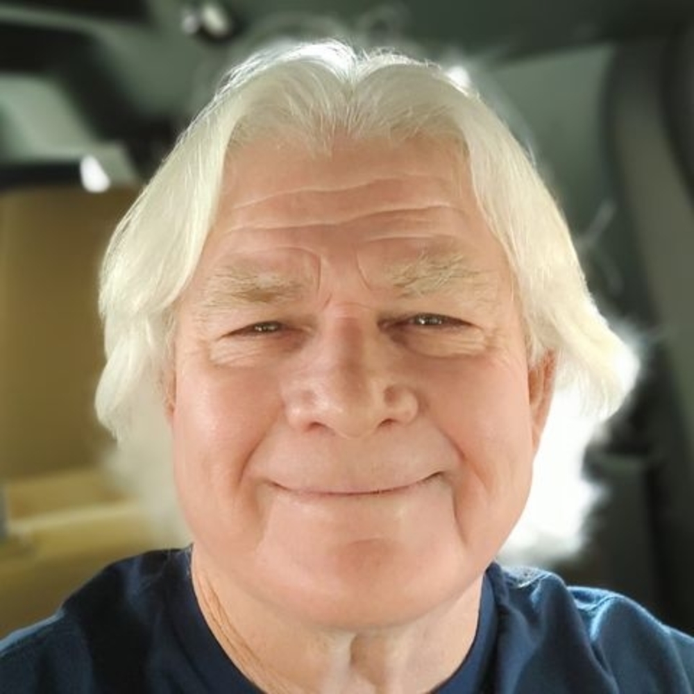 Meet your Posher, Bob
